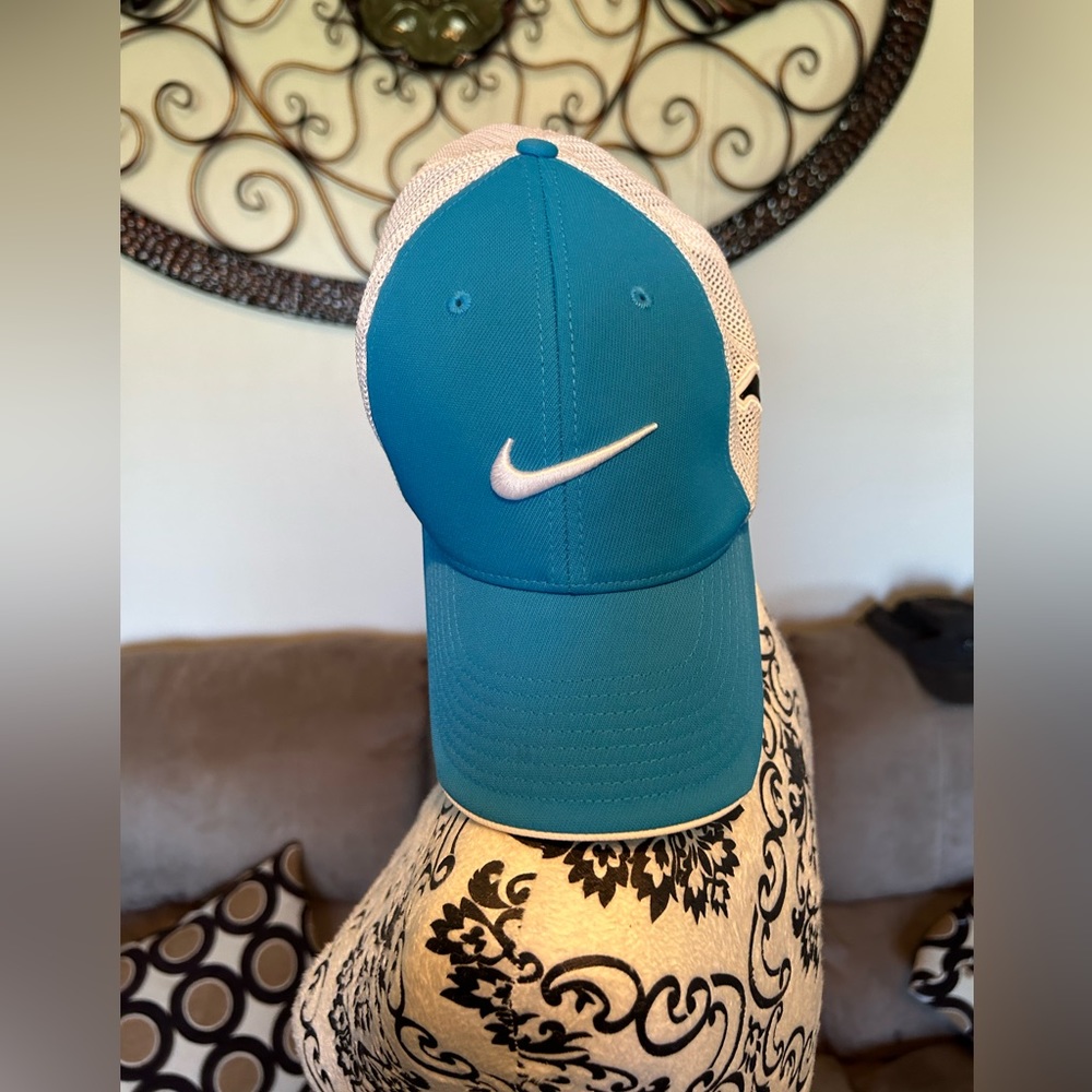 Nike hat